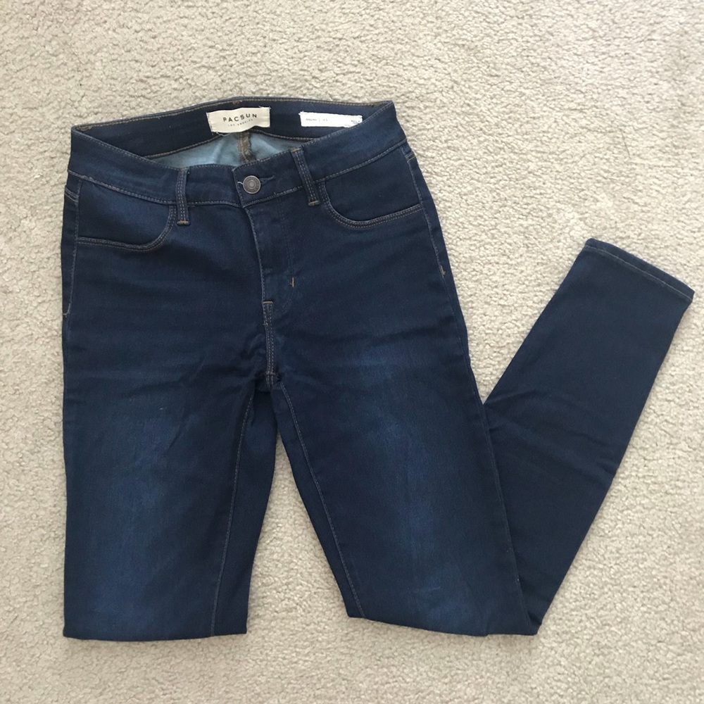 PacSun Dark Wash Stretch Jegging